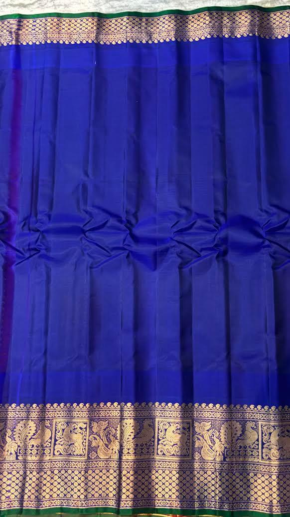 Gadwal Silk Sarees: Vibrant Sea Green & Royal Blue Handloom Classics - pochampallysarees.com