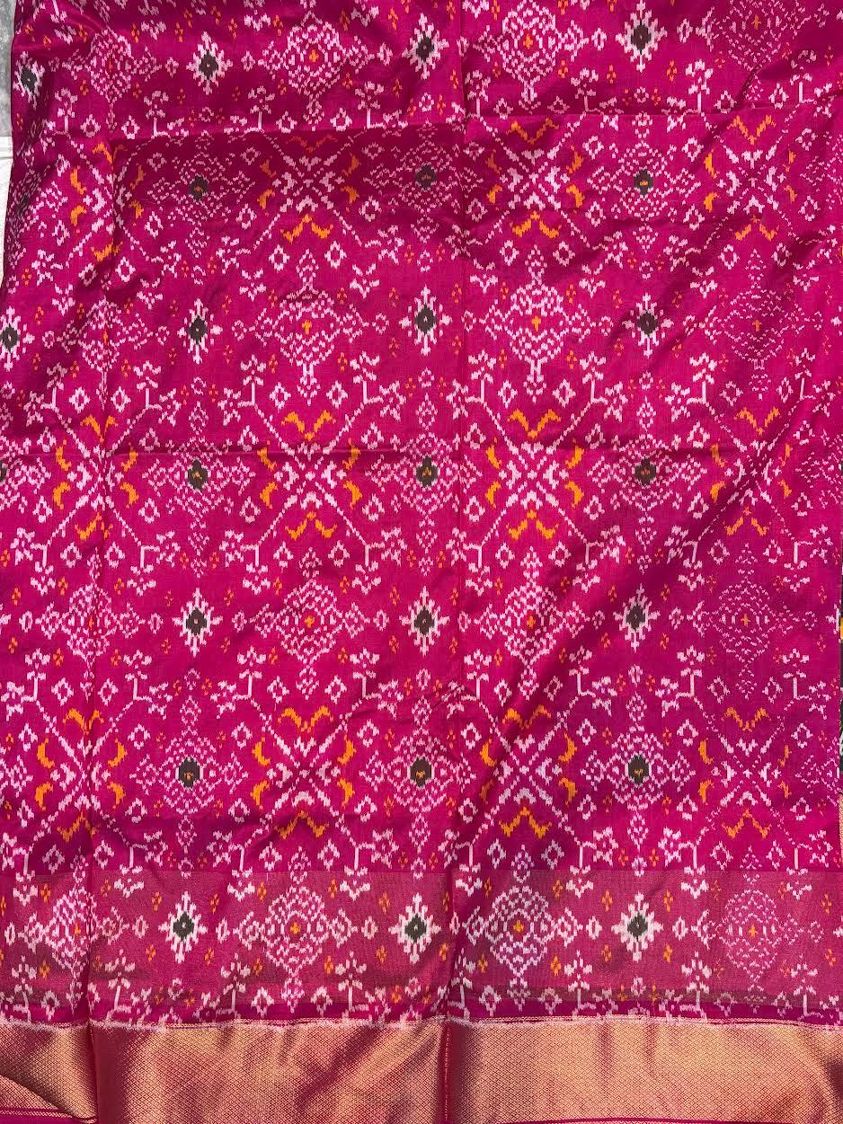 POCHAMPALLY IKKAT SILK BODY MANGO YELLOW BORDER PINK AND PALLU AND BLOUSE IKKAT DESIGN PINK SARI - pochampallysarees.com