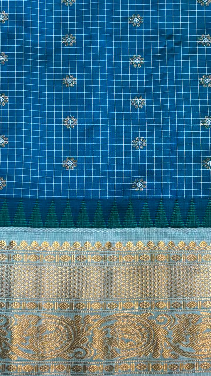 Gadwal Silk Sarees: Classic Royal Blue & Sea Green Checkered Handloom Classics - pochampallysarees.com