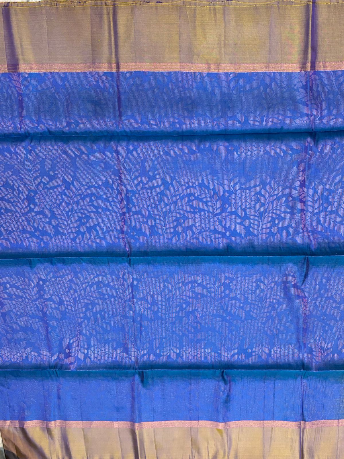 Elegant Dual Tone Blue &amp; Purple Soft Silk Saree | Buy Online