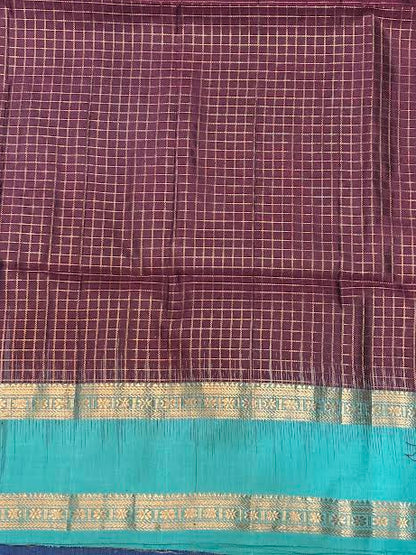 Wine Plum Kanchi Soft Silk Saree with Contrast Sea Green Zari Border With Silk Mark