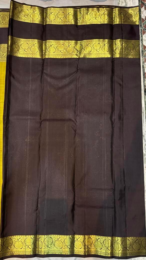 Traditional Olive Green Pure Kanchipuram Pattu Saree with Price Rich Zari Pallu | Bridal Silk - pochampallysarees.com