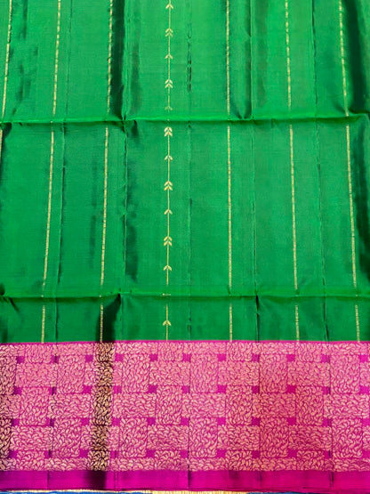 Emerald Green &amp; Rani Pink Kanchi Pattu Soft Silk Saree (Silk Mark Certified)