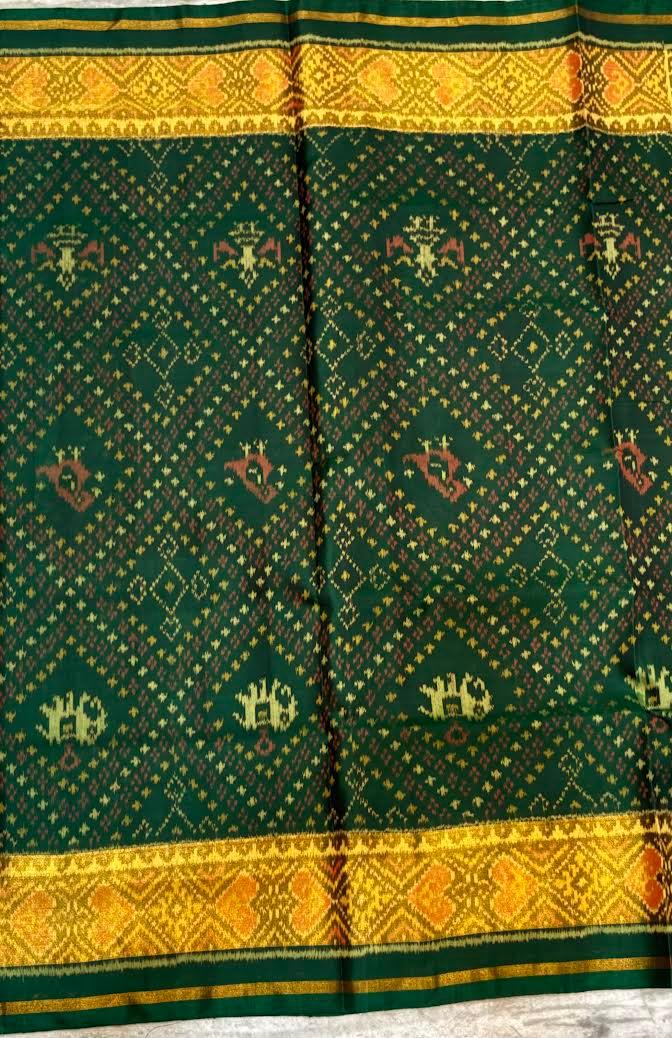 Authentic Pure Green Patola Silk Saree with Traditional Motifs &amp; Zari Border