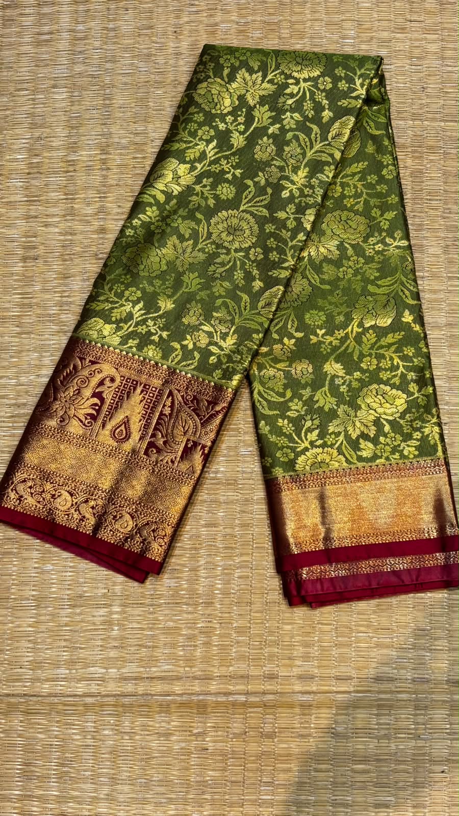 Exquisite Olive Green &amp; Maroon Semi Dharmavaram Silk Saree