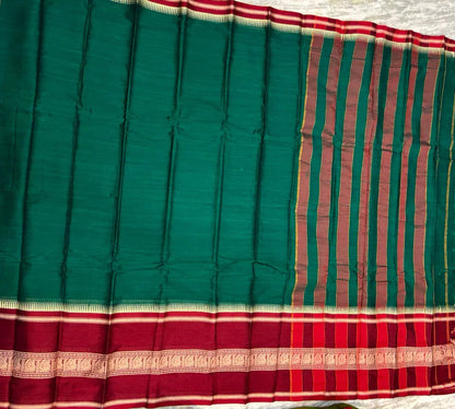 Traditional Teal Green Silk Blend Saree with Contrast Zari Border | Elegant Festive Ethnic Wear - pochampallysarees.com