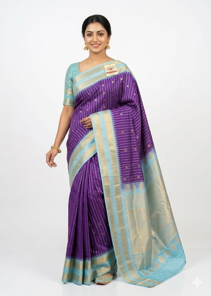 Pure Gadwal Silk Saree in Lavender with Light Blue Border - pochampallysarees.com