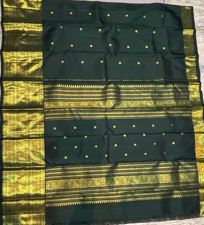 Authentic Dark Green Kanchipuram Pattu Saree - pochampallysarees.com