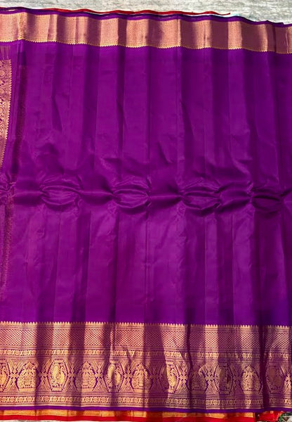 Elegant Peach and Lavender Gadwal Silk Saree with Zari Border - pochampallysarees.com
