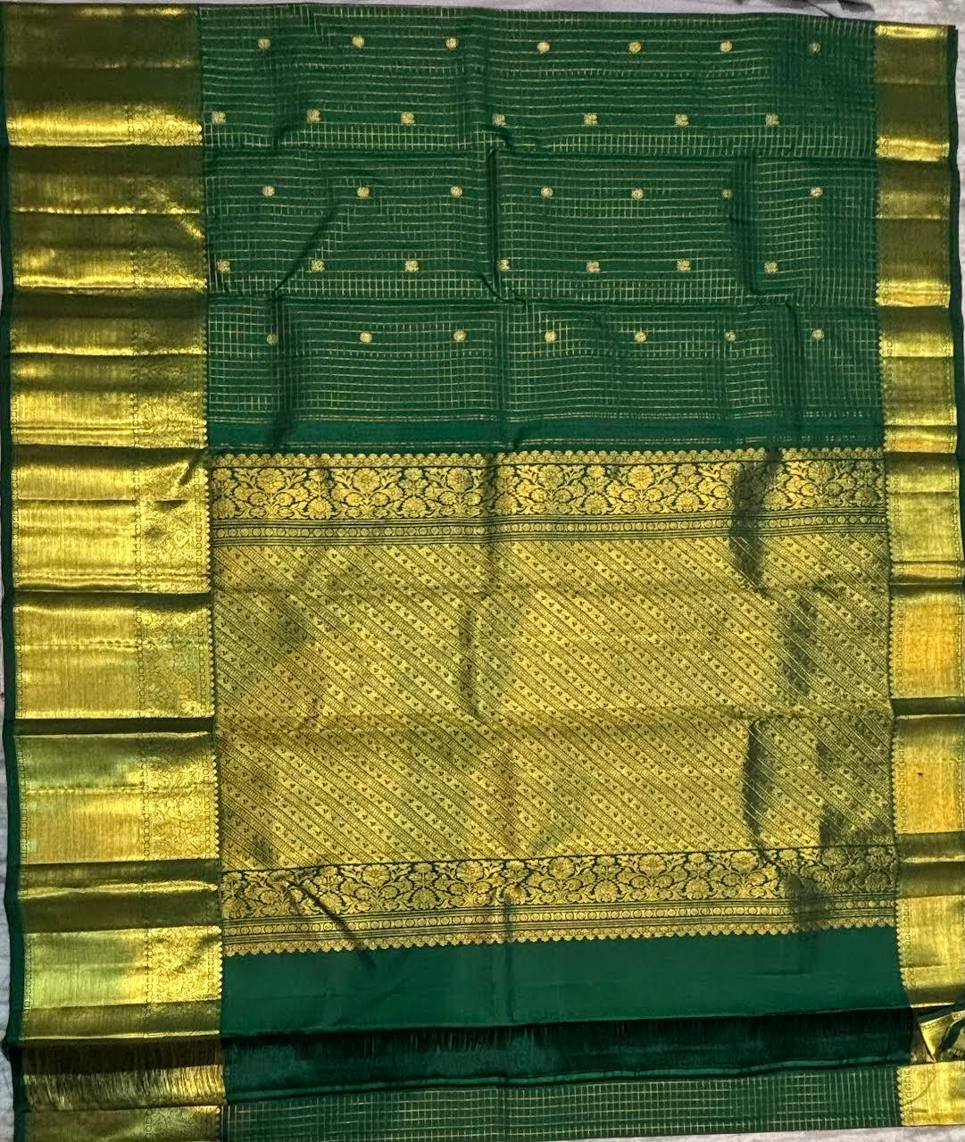 Original Kanchipuram Pattu Green Checks Saree - pochampallysarees.com