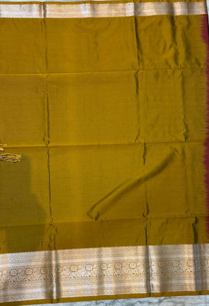 Traditional Magenta Pattu Silk Saree with Ornate Golden Zari