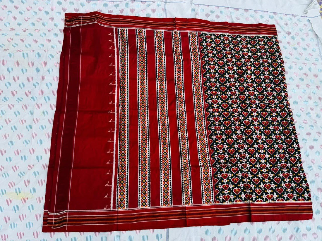 Black and Red Double Ikat Patola Silk Saree - pochampallysarees.com