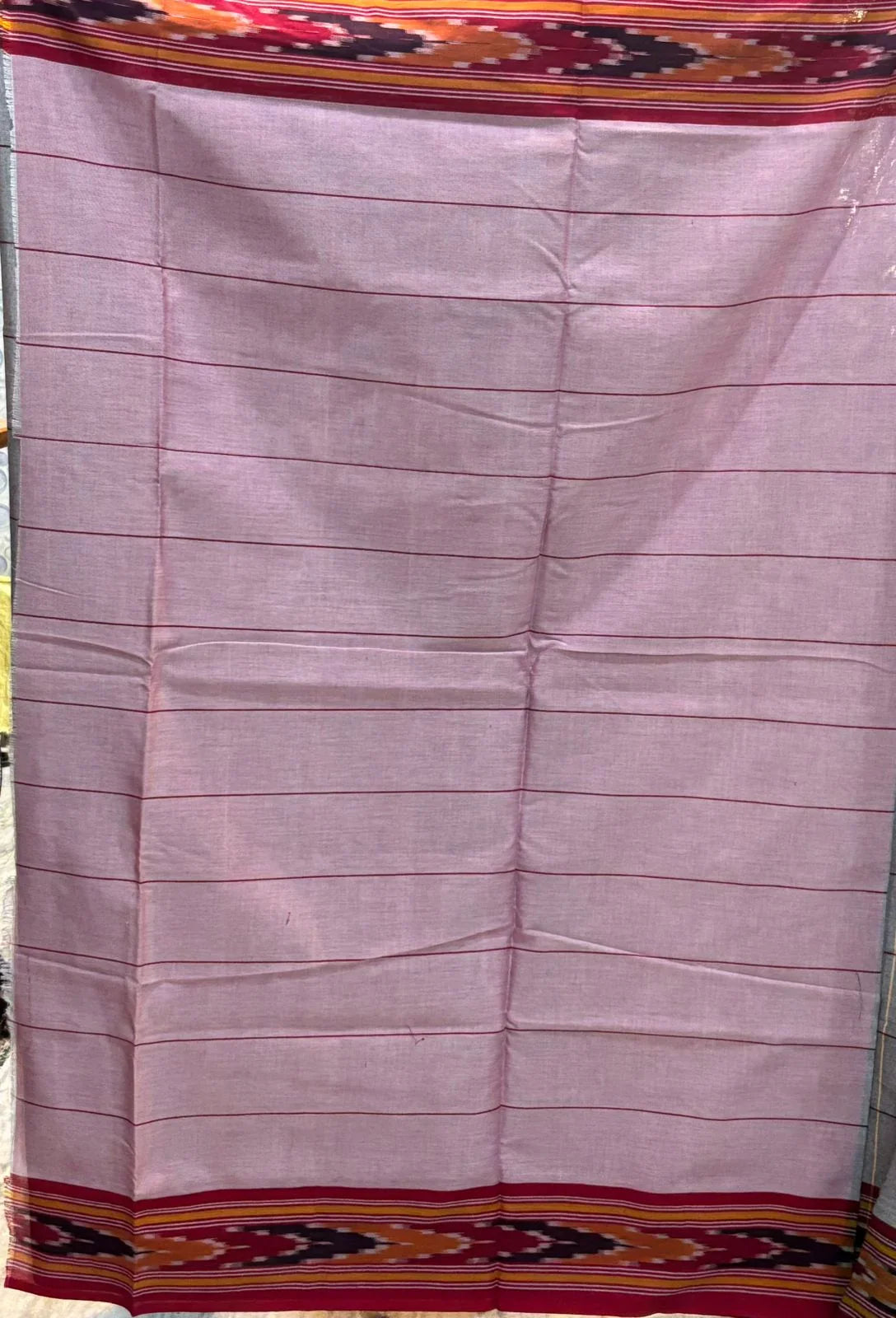 Pure Handloom Ikkat Cotton Saree in Grey &amp; Pink | Traditional Geometric Weave Saree for Women - pochampallysarees.com