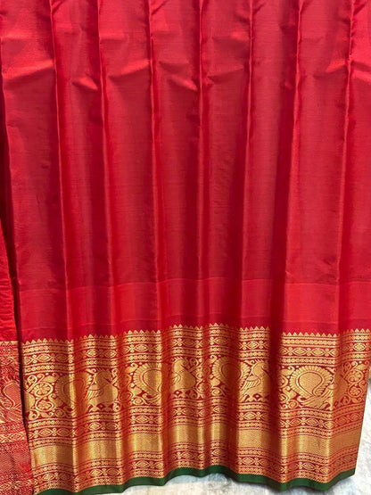 PURE GADWAL SILK BODY BUTTI CHOCOLATE PALLU RED BIG BORDER AND BLOUSE RED SAREE - pochampallysarees.com