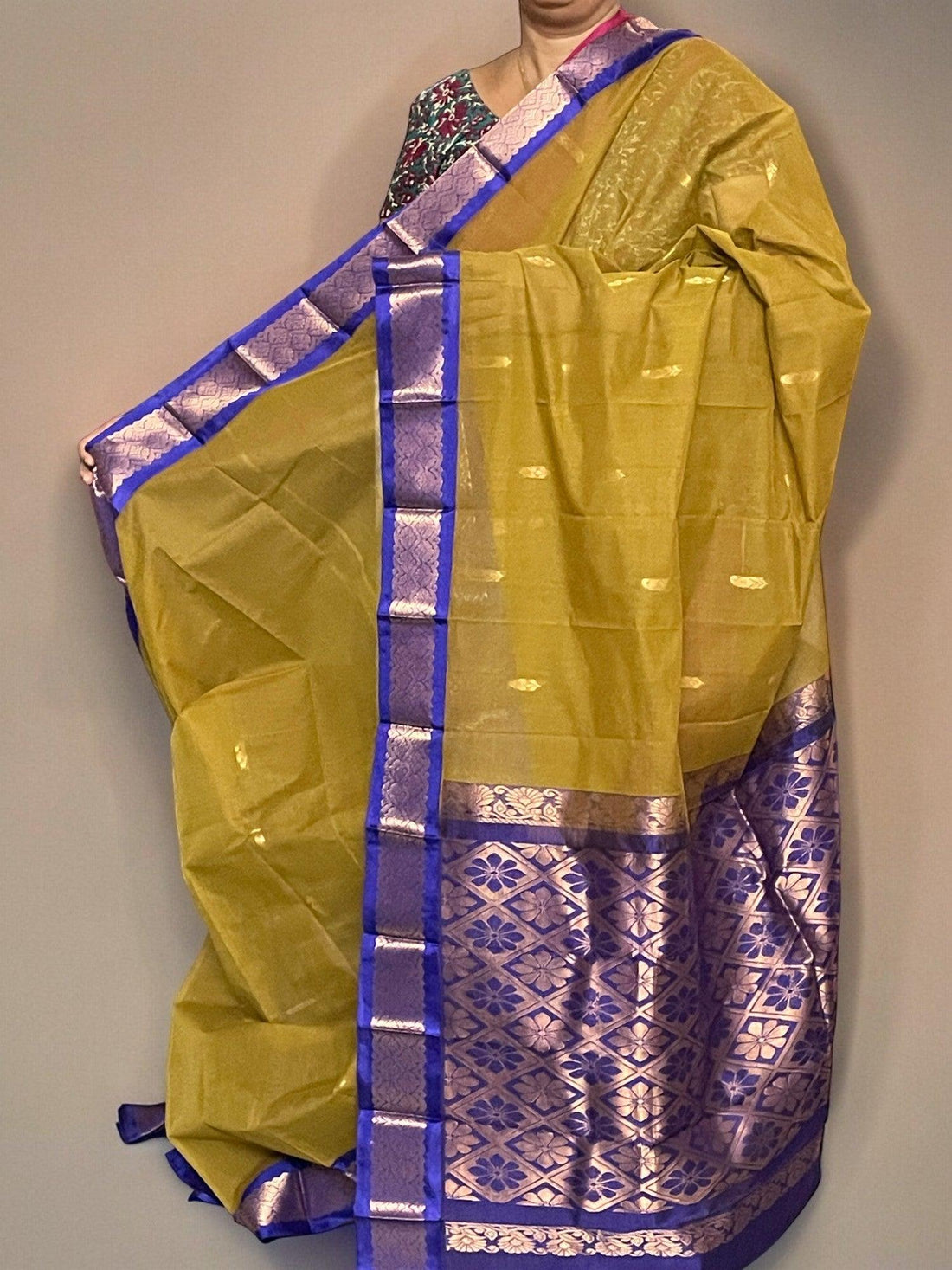 Gadwal Cotton Saree - pochampallysarees.com