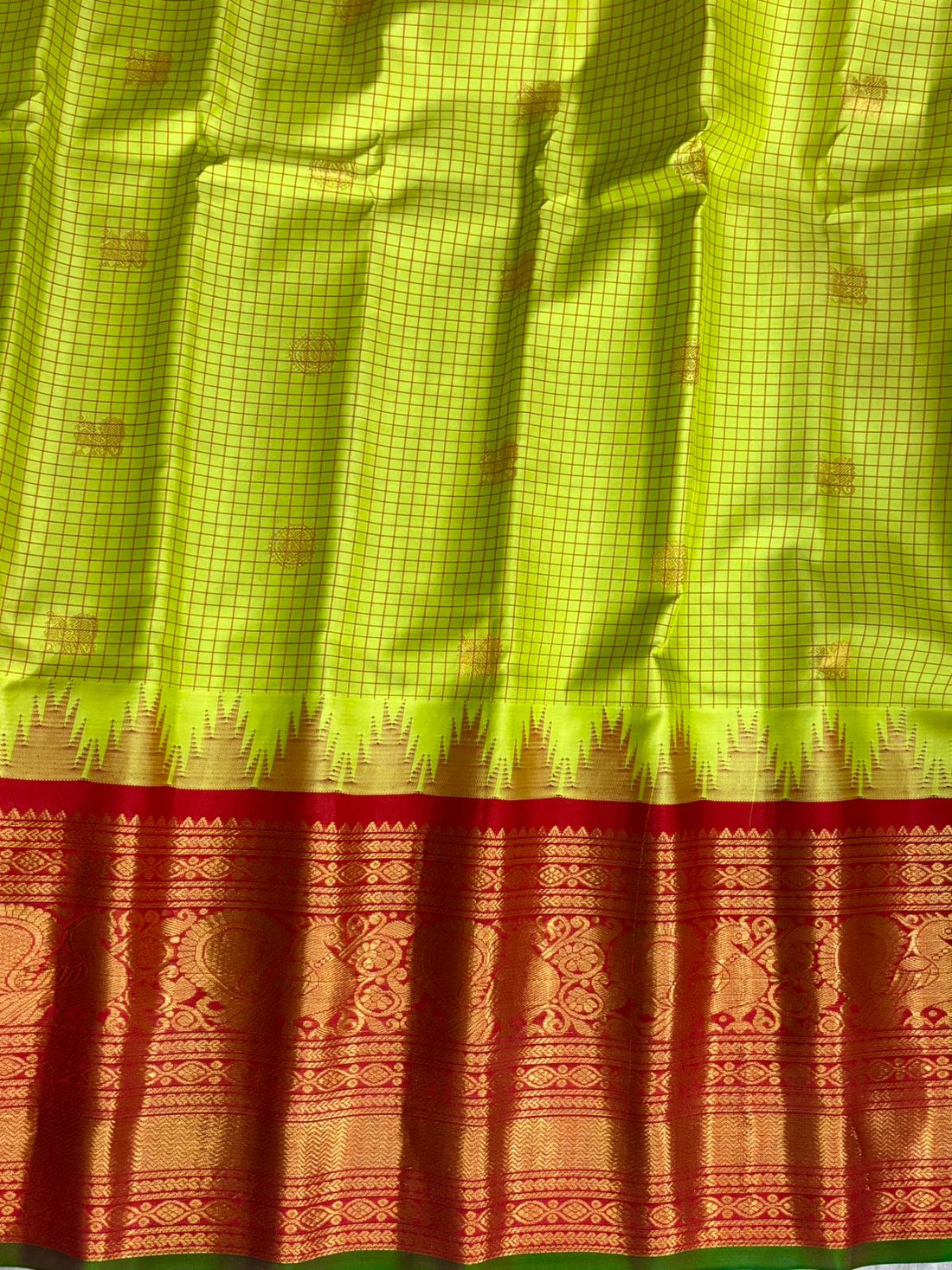 GADWAL SILK SARI PARROT GREEN