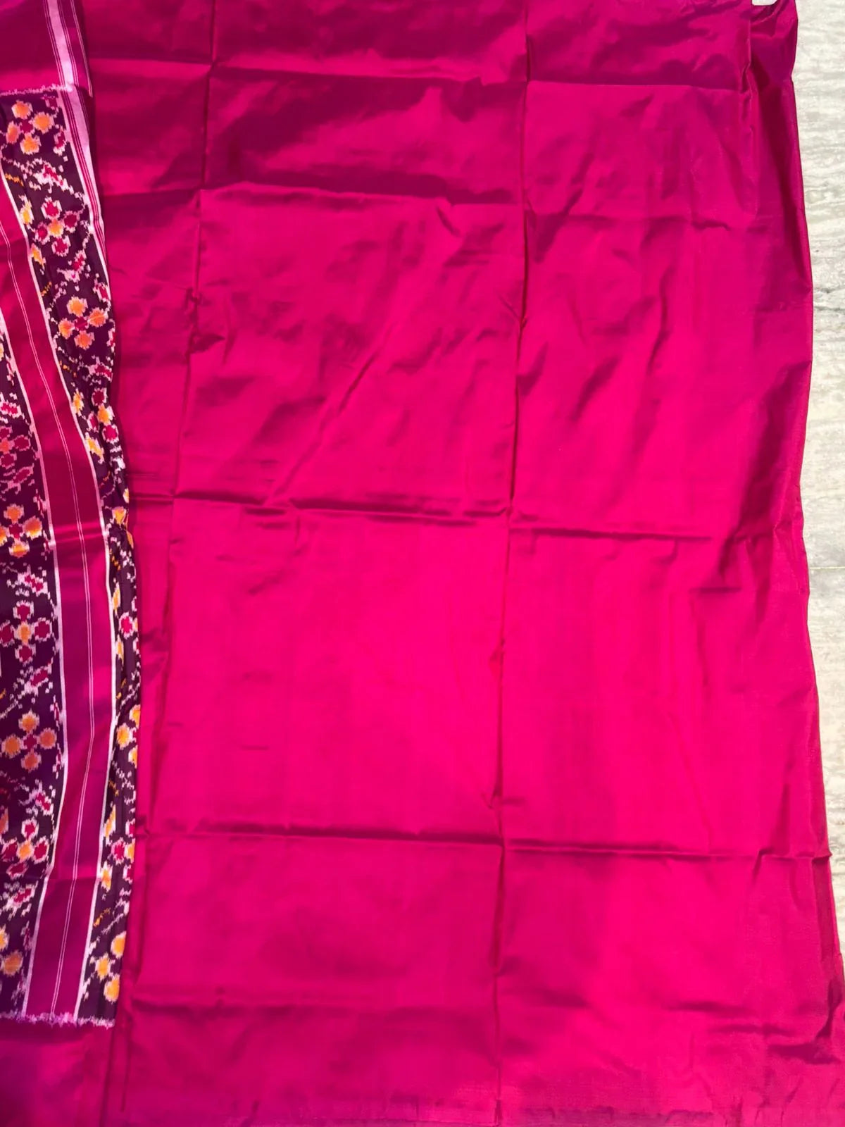 Pure Ikkat Patola Silk Saree in Magenta Pink with Plain Border | Handwoven Traditional Festive Wear - pochampallysarees.com