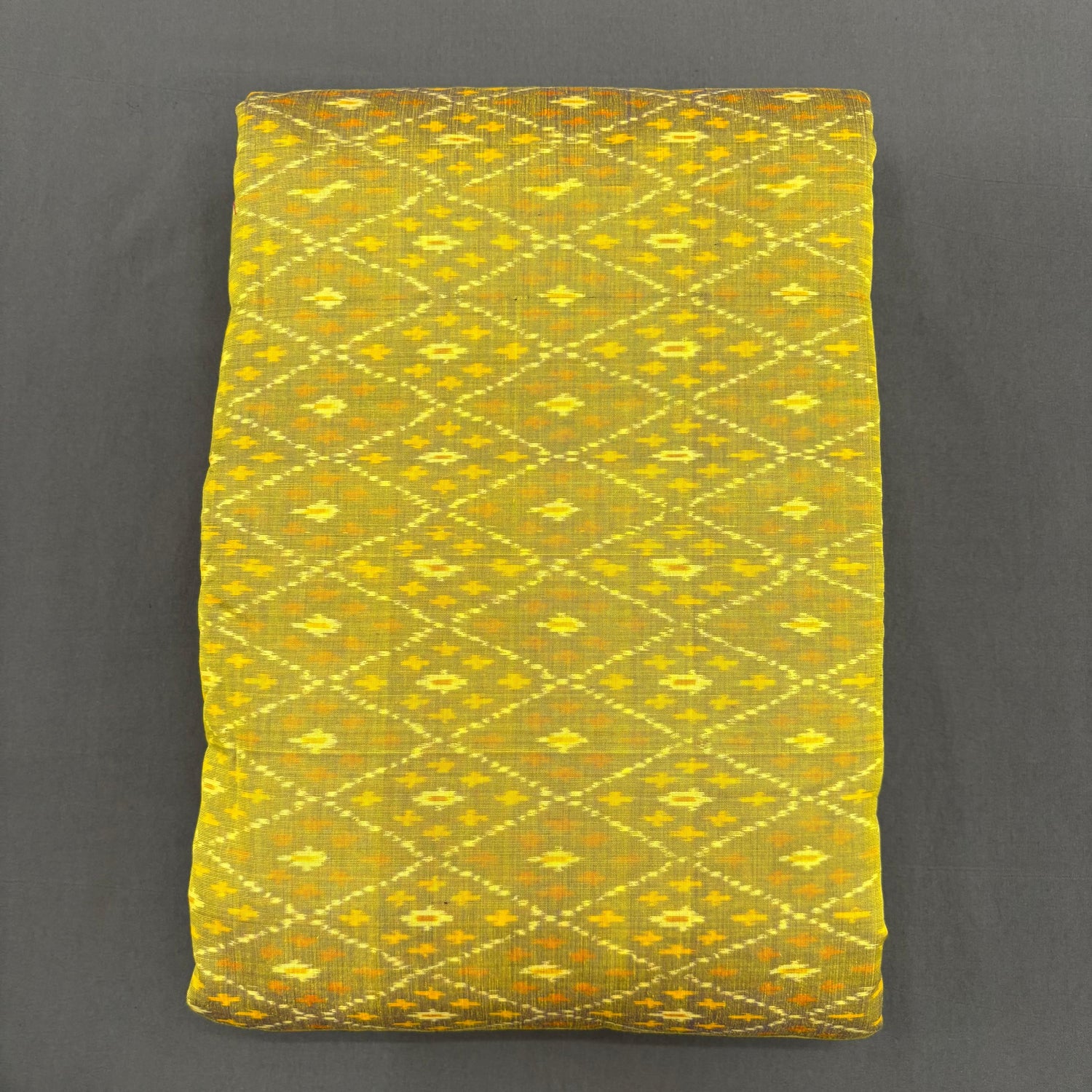 POCHAMPALLY IKKAT SICO PARROT GREEN FABRIC - pochampallysarees.com