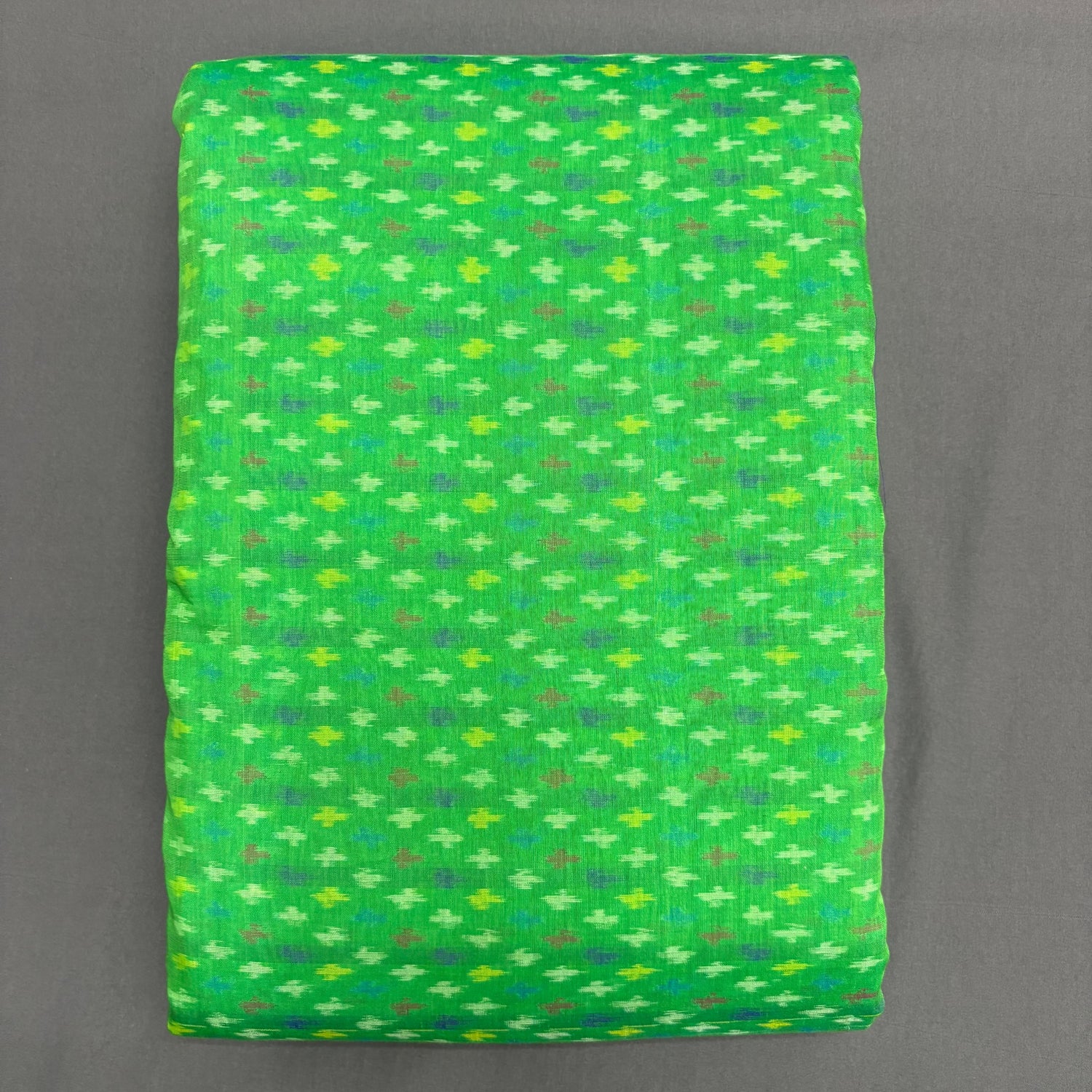 POCHAMPALLY IKKAT SICO GREEN FABRIC - pochampallysarees.com