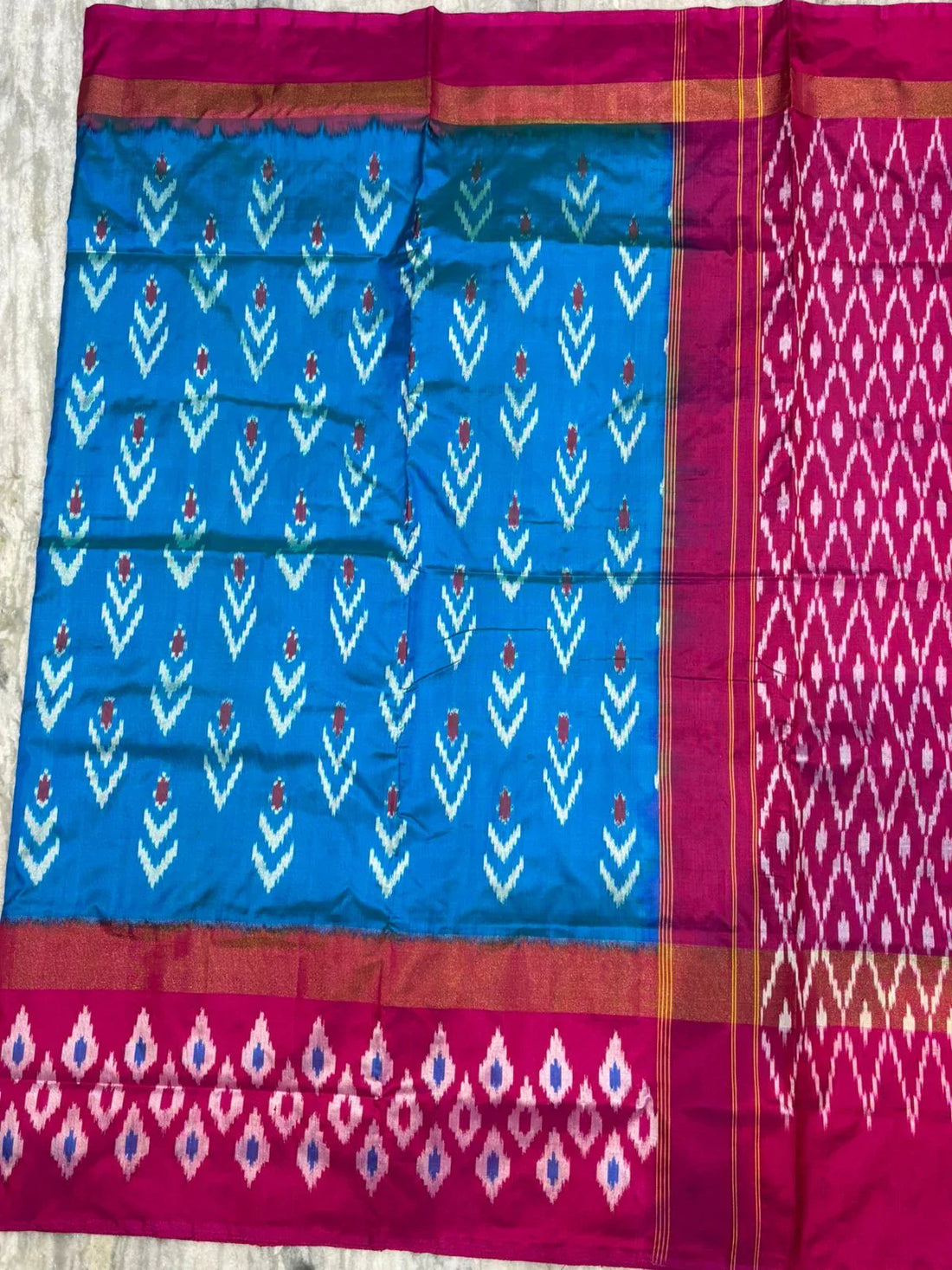 Authentic Blue &amp; Pink Pure Ikkat Silk Saree with Traditional Geometric Pallu | Handwoven Festive Saree - pochampallysarees.com