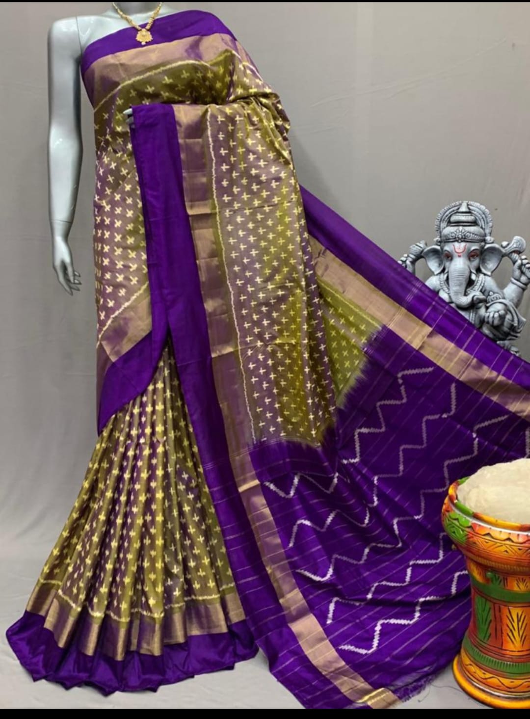 POCHAMPALLY IKAT SILK BROWN SARI