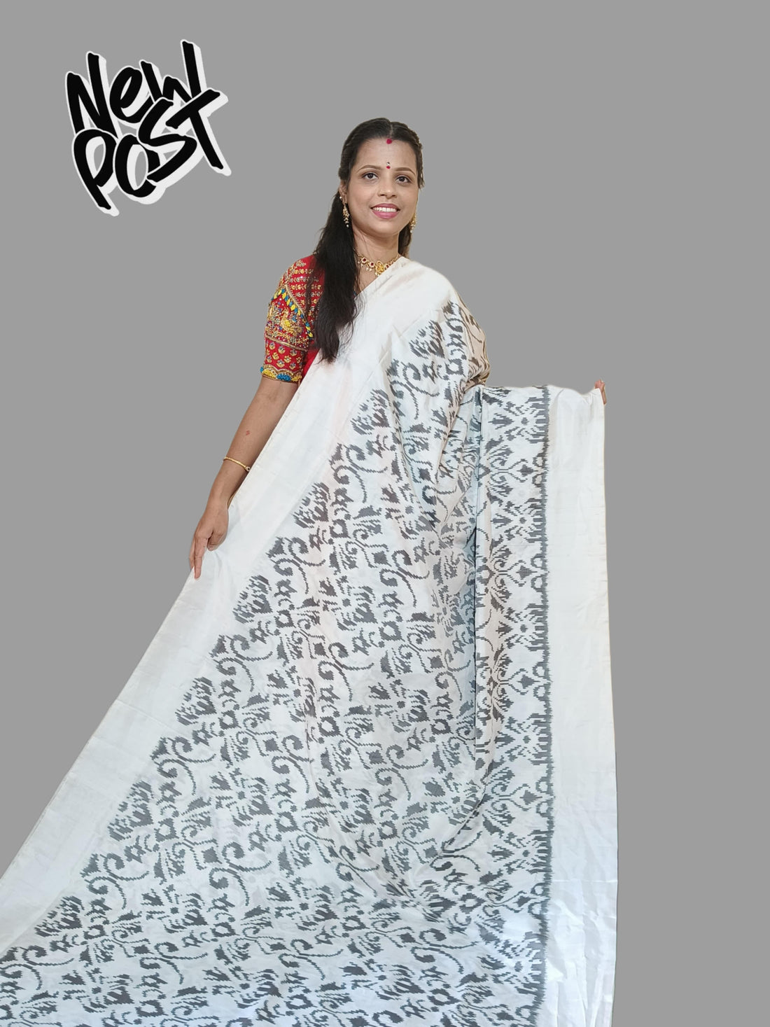 Pochampally Ikkat Silk White Sari