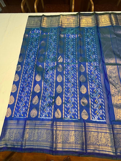 Royal Blue Pochampally Ikat Kanchi Silk Saree with Rich Gold Zari Border &amp; Grand Pallu | Traditional Wedding Pattu Saree - pochampallysarees.com