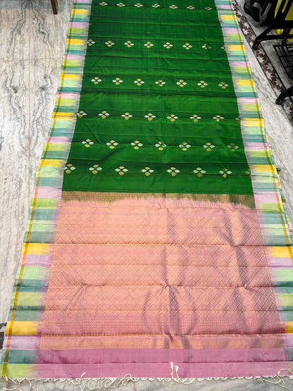 Kanchi Soft Silk Saree Green | Gold &amp; Silver Buttas, Multi-Color Pastel Border &amp; Rich Pink Zari Pallu | Festive Wear - pochampallysarees.com