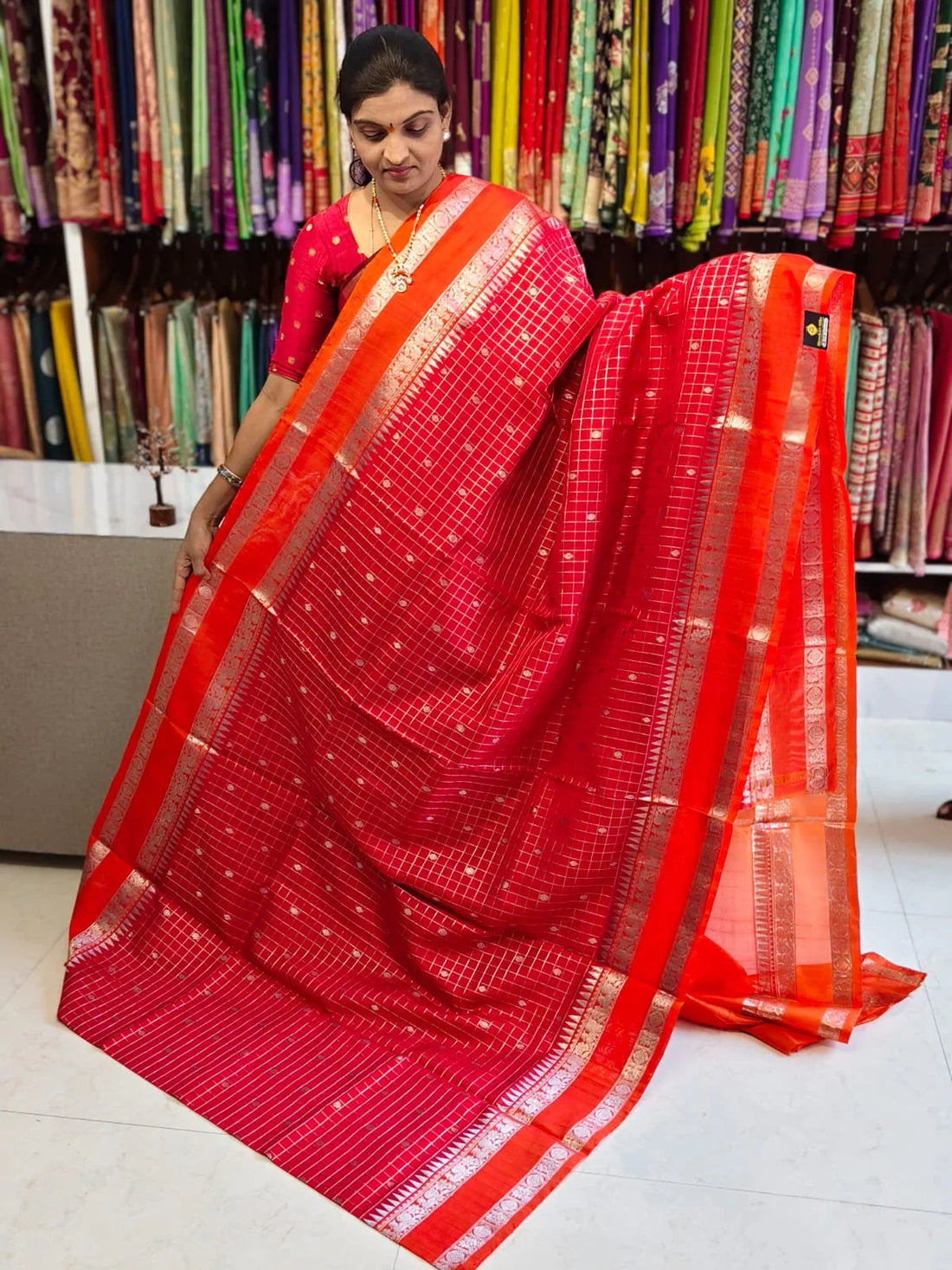 PURE KANCHIPURAM SILK CHECKS RED GAP BORDER SARI - pochampallysarees.com