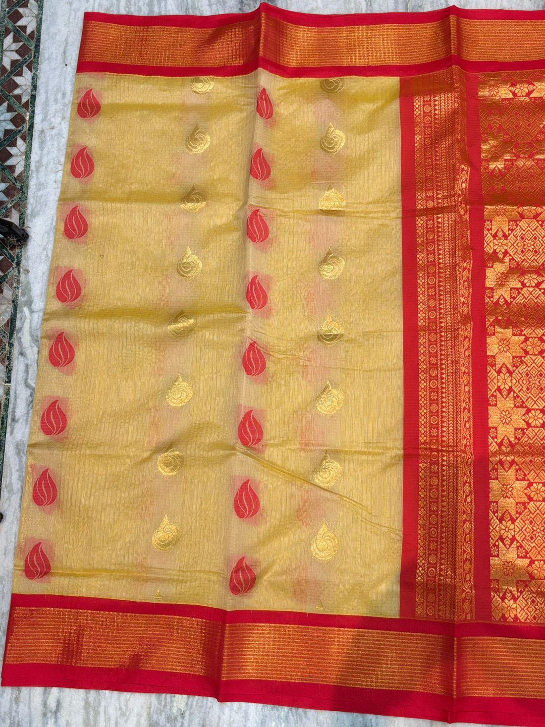 Pure Kuppadam Silk Cotton Saree with Traditional Korvai Zari Border and Rich Pallu – Handwoven Yellow &amp; Red - pochampallysarees.com