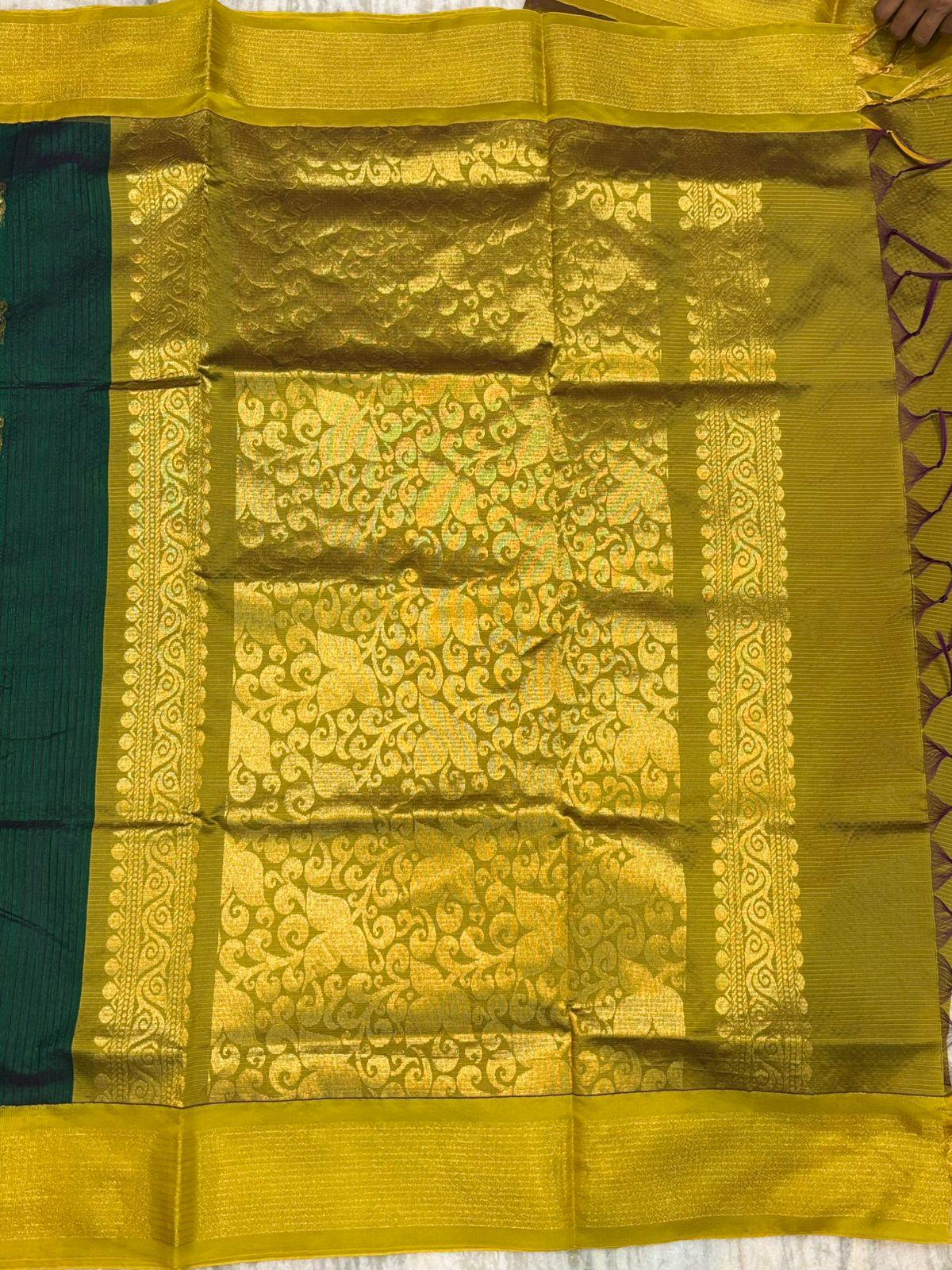 Pure Kuppadam Silk Cotton Saree with Traditional Zari Border &amp; Rich Pallu – Handwoven Green &amp; Gold - pochampallysarees.com