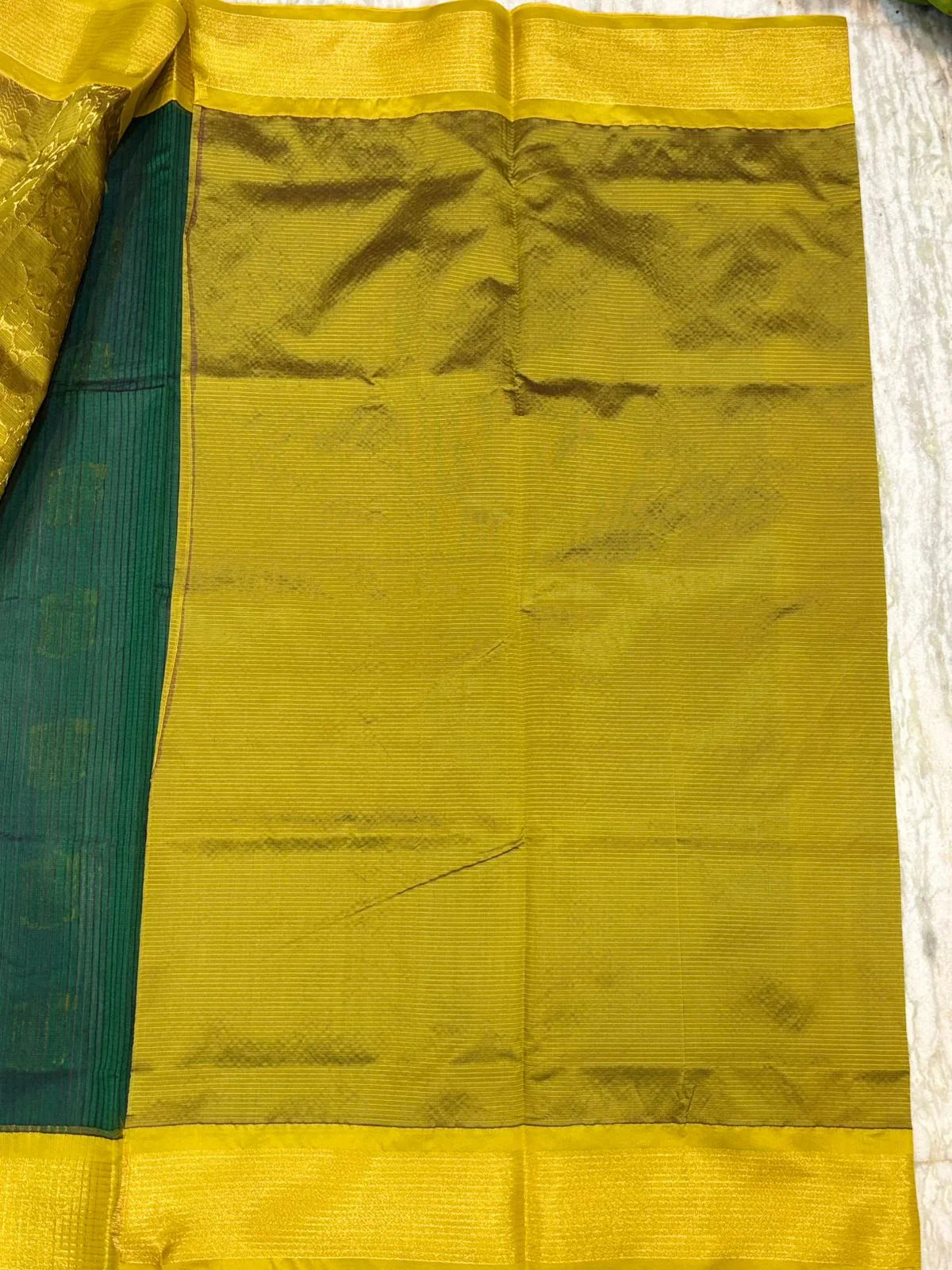 Pure Kuppadam Silk Cotton Saree with Traditional Zari Border &amp; Rich Pallu – Handwoven Green &amp; Gold - pochampallysarees.com