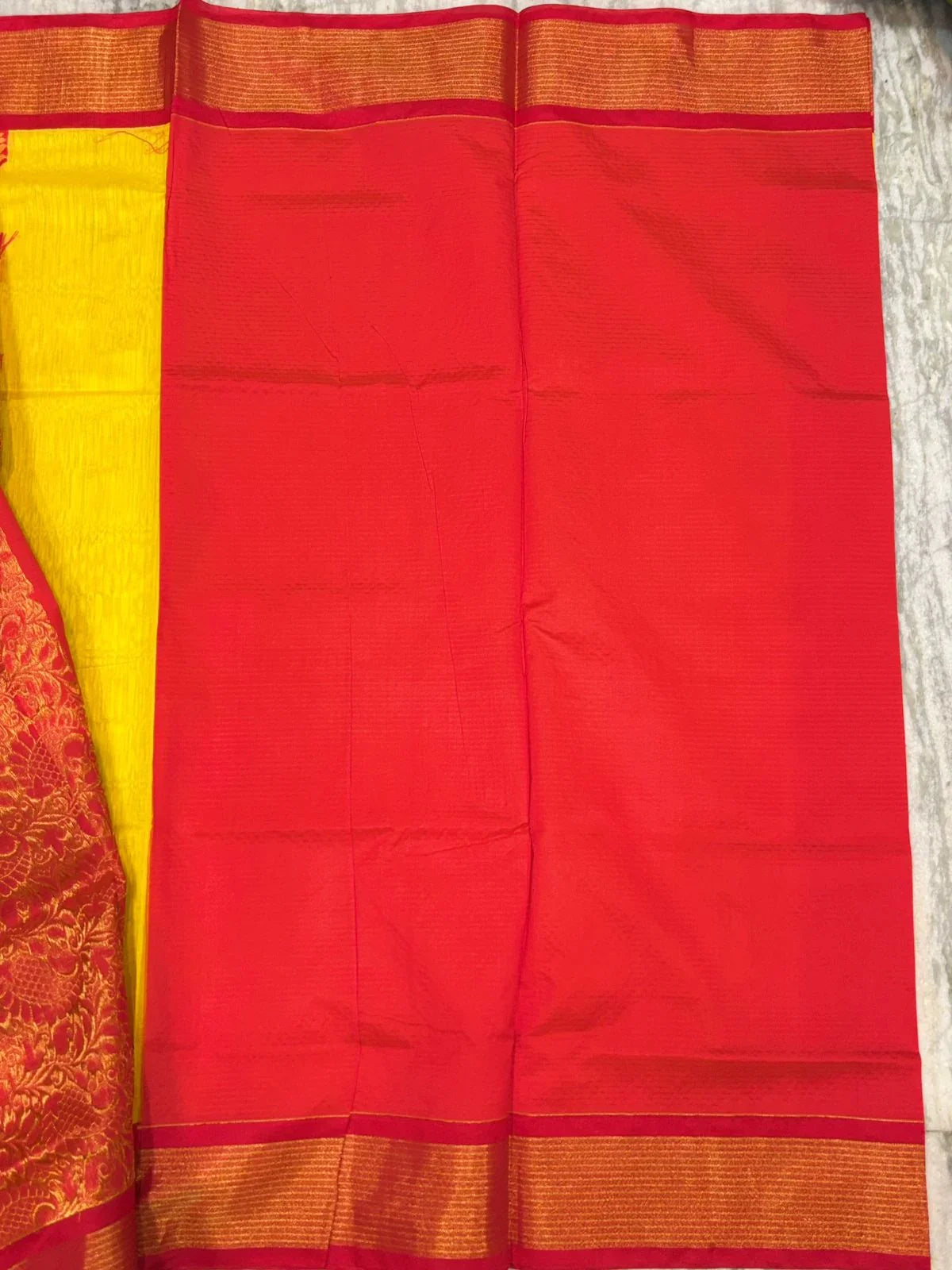 Pure Kuppadam Silk Cotton Saree with Traditional Korvai Zari Border &amp; Contrast Pallu - Yellow &amp; Red - pochampallysarees.com
