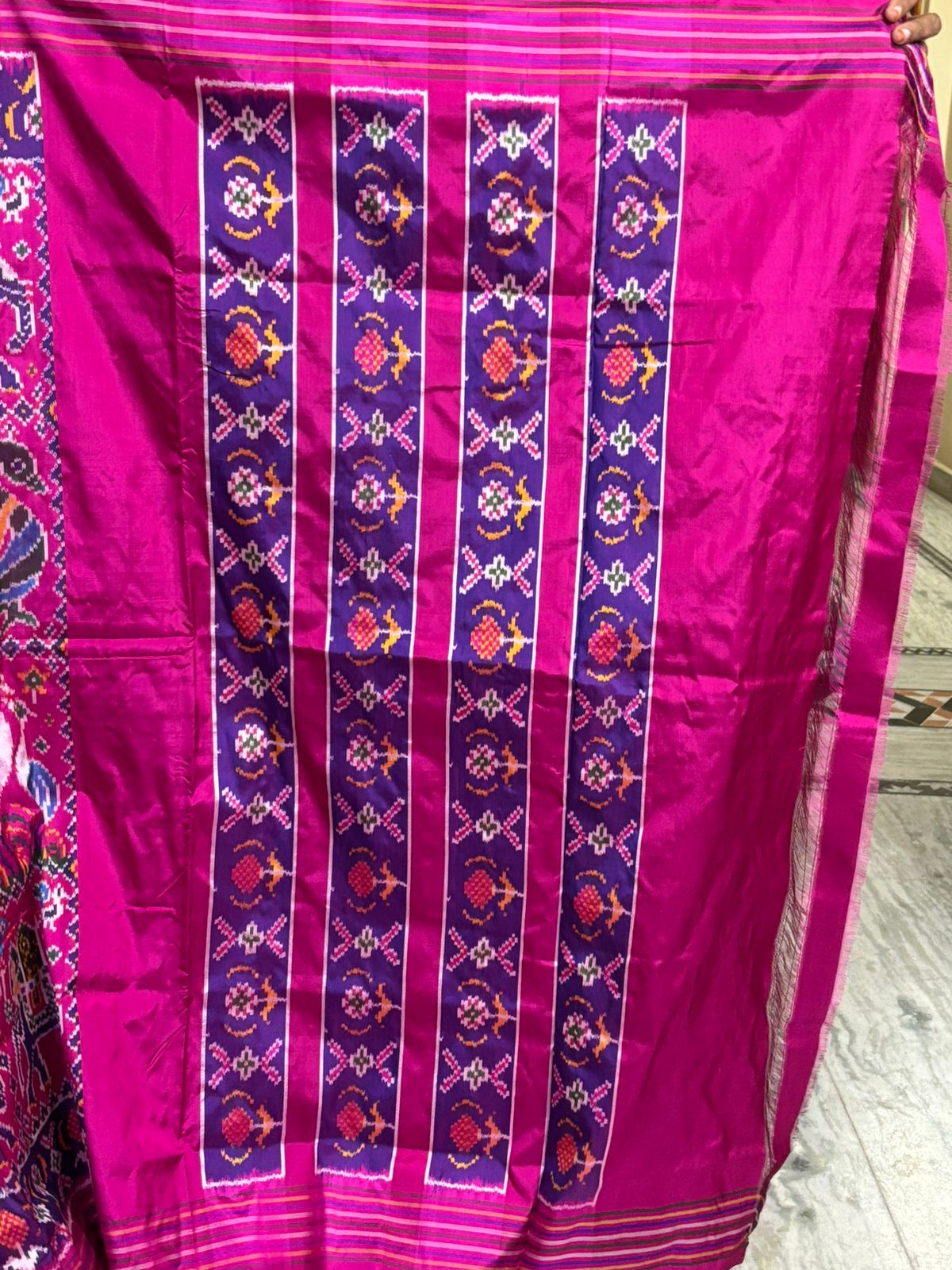 POCHAMPALLY IKKAT PATOLA SILK Pink