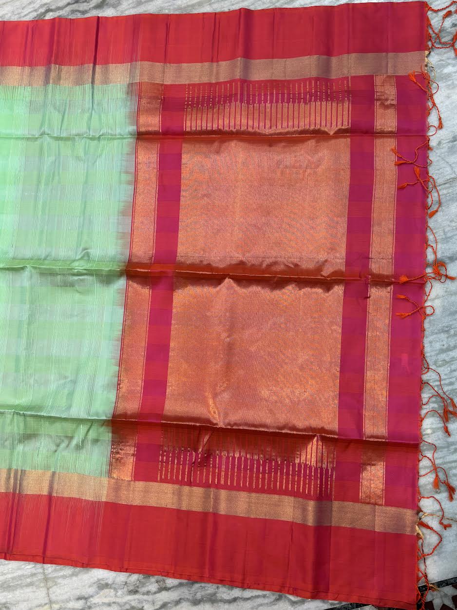 Elegant Pista Green &amp; Coral Red Handloom Pure Silk Saree | Zari Striped Pallu &amp; Contrast Border | Lightweight Traditional Festive Wear with Tassels - pochampallysarees.com