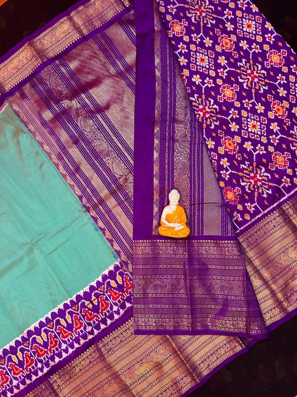 Pochampally Ikkat Pattu Sarees With Kanchi Border