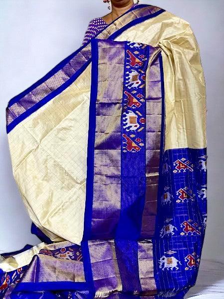 Ikkat Silk Saree - pochampallysarees.com