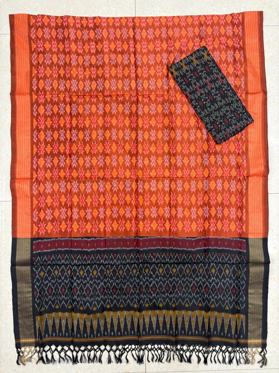 IKKAT SILK SUITE