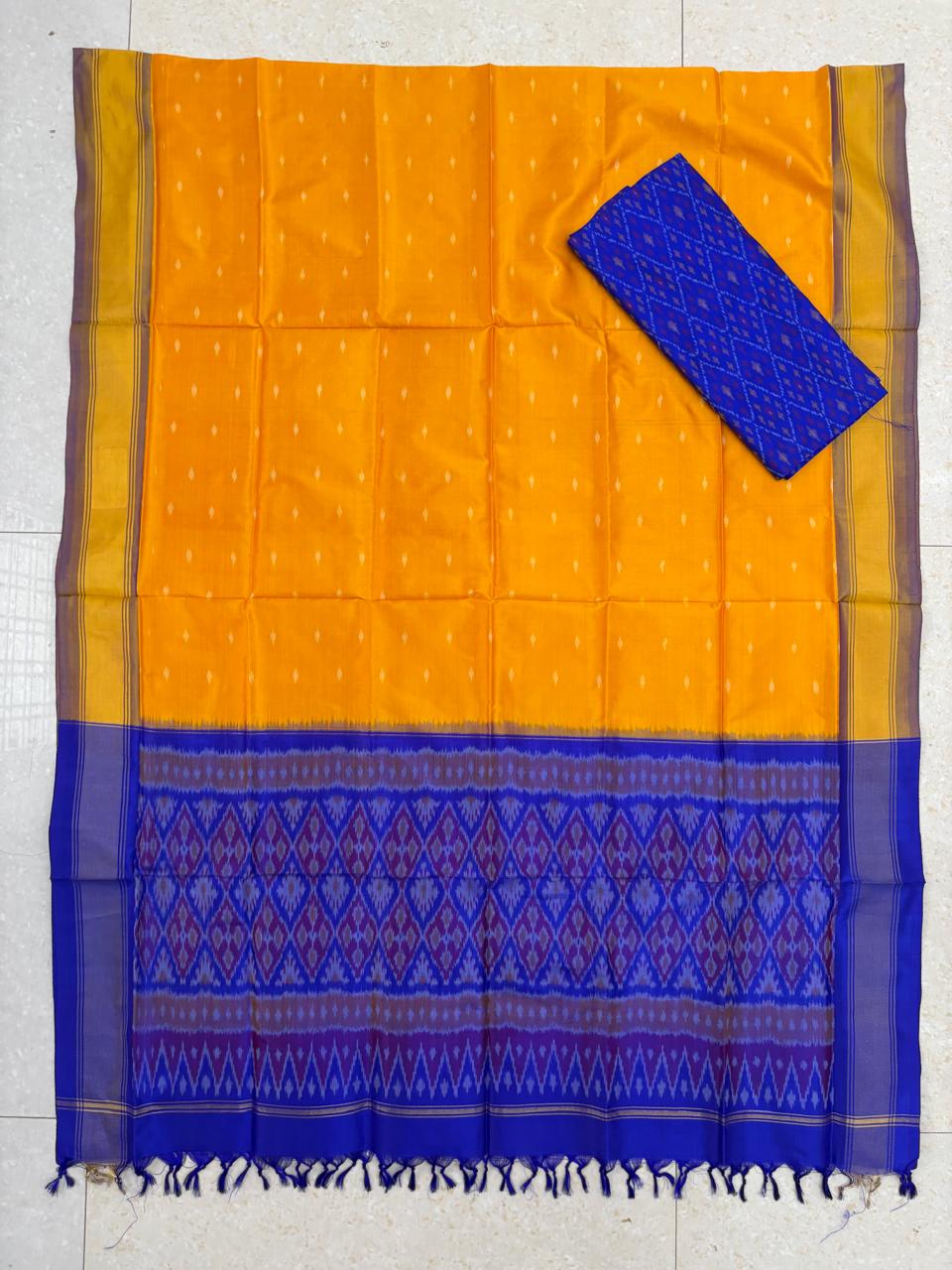 IKKAT SILK SUITE