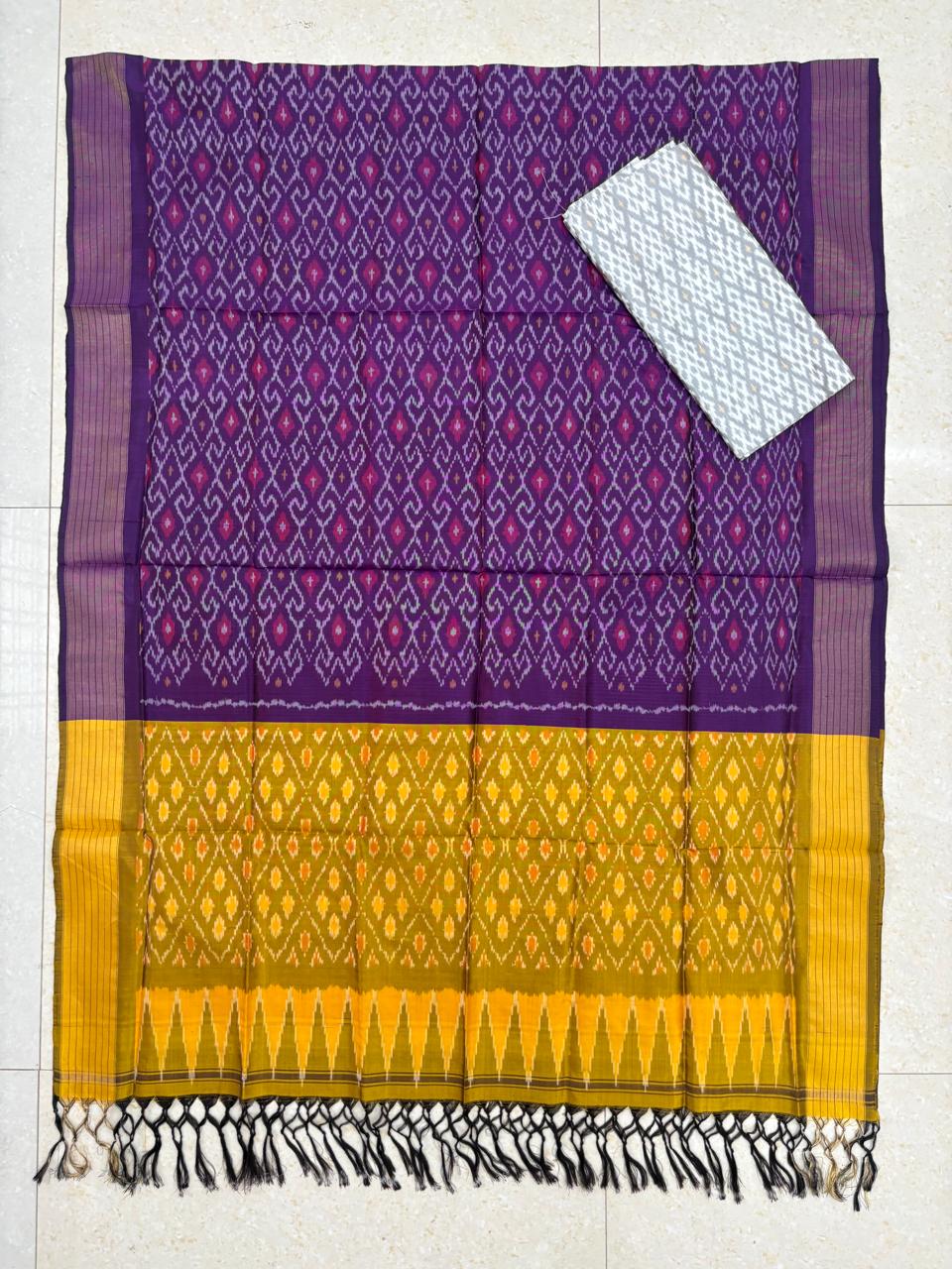 IKKAT SILK SUITE