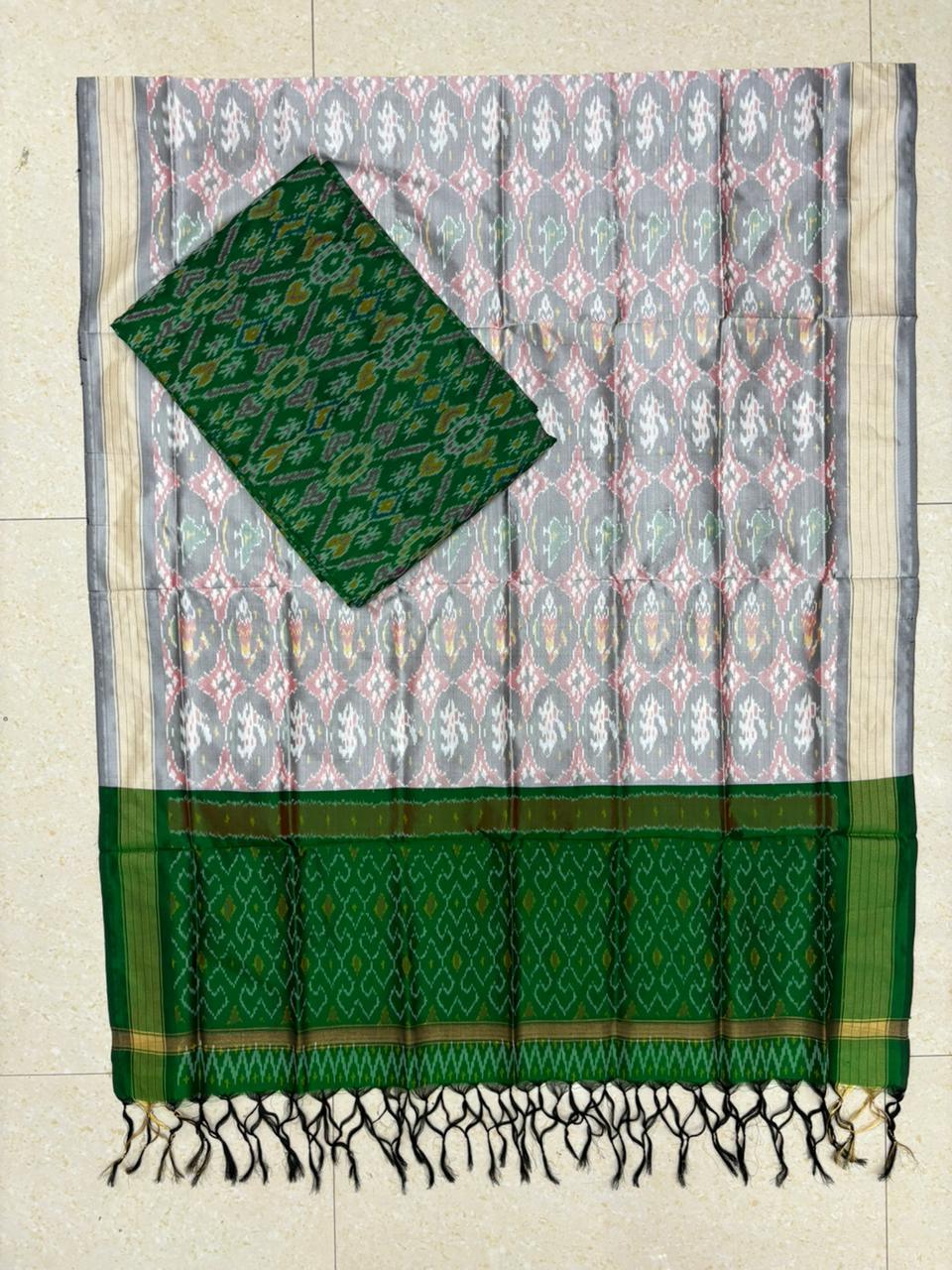 IKKAT SILK SUITE - pochampallysarees.com