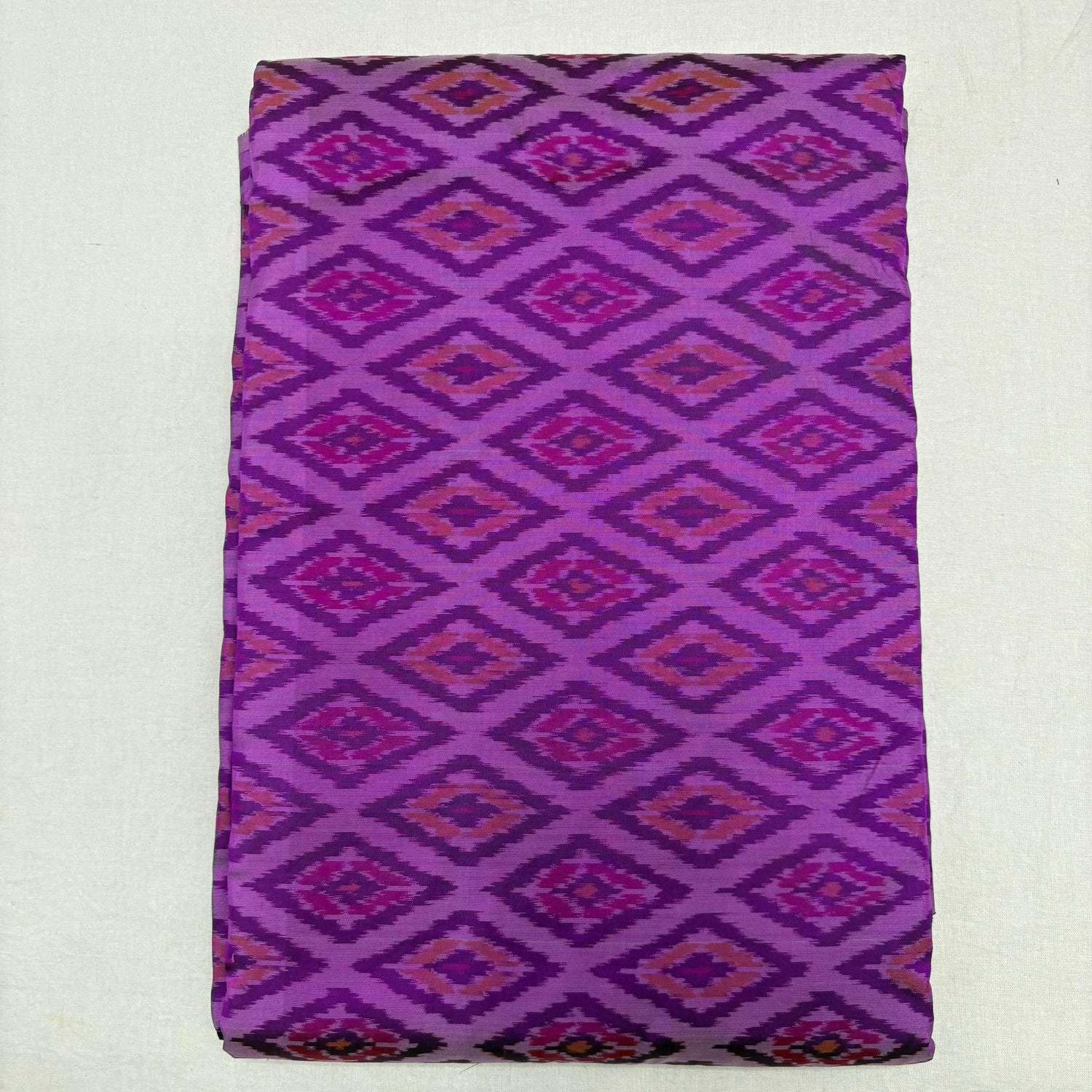 HAND WOVEN DOUBLE IKAT SOFT SILK MEJENTA PINK FABRIC - pochampallysarees.com