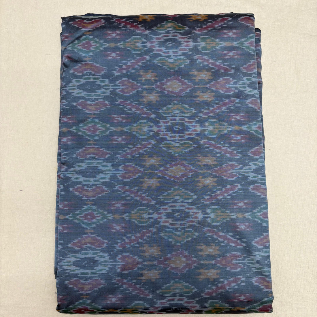 HAND WOVEN DOUBLE IKAT SOFT SILK GRAY FABRIC - pochampallysarees.com