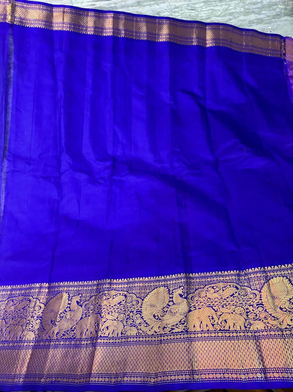 Pure Gadwal Silk Saree in Cream &amp; Royal Blue with Grand Zari Border | Traditional South Indian Handloom Pattu Saree for Weddings &amp; Festivals - pochampallysarees.com