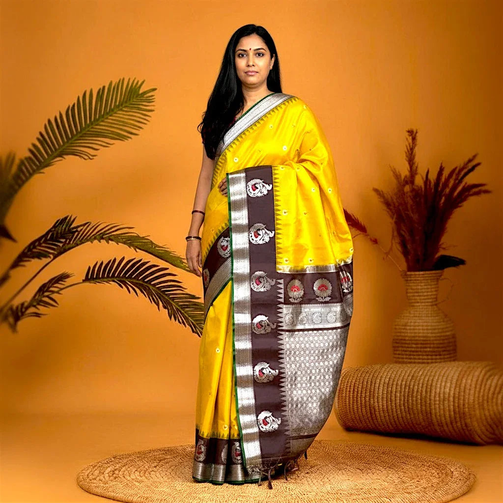 Pure-Gadwal-Silk-Yellow-Chocolate-Sari-pochampallysarees.com