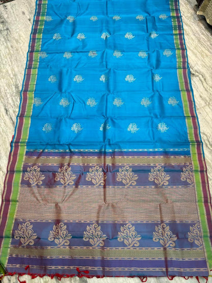 Sky Blue Soft Kubera Silk Saree with Silver Zari Floral Motifs &amp; Rich Contrast Pallu | Traditional Festive &amp; Wedding Wear Saree for Women with Blouse Piece - pochampallysarees.com
