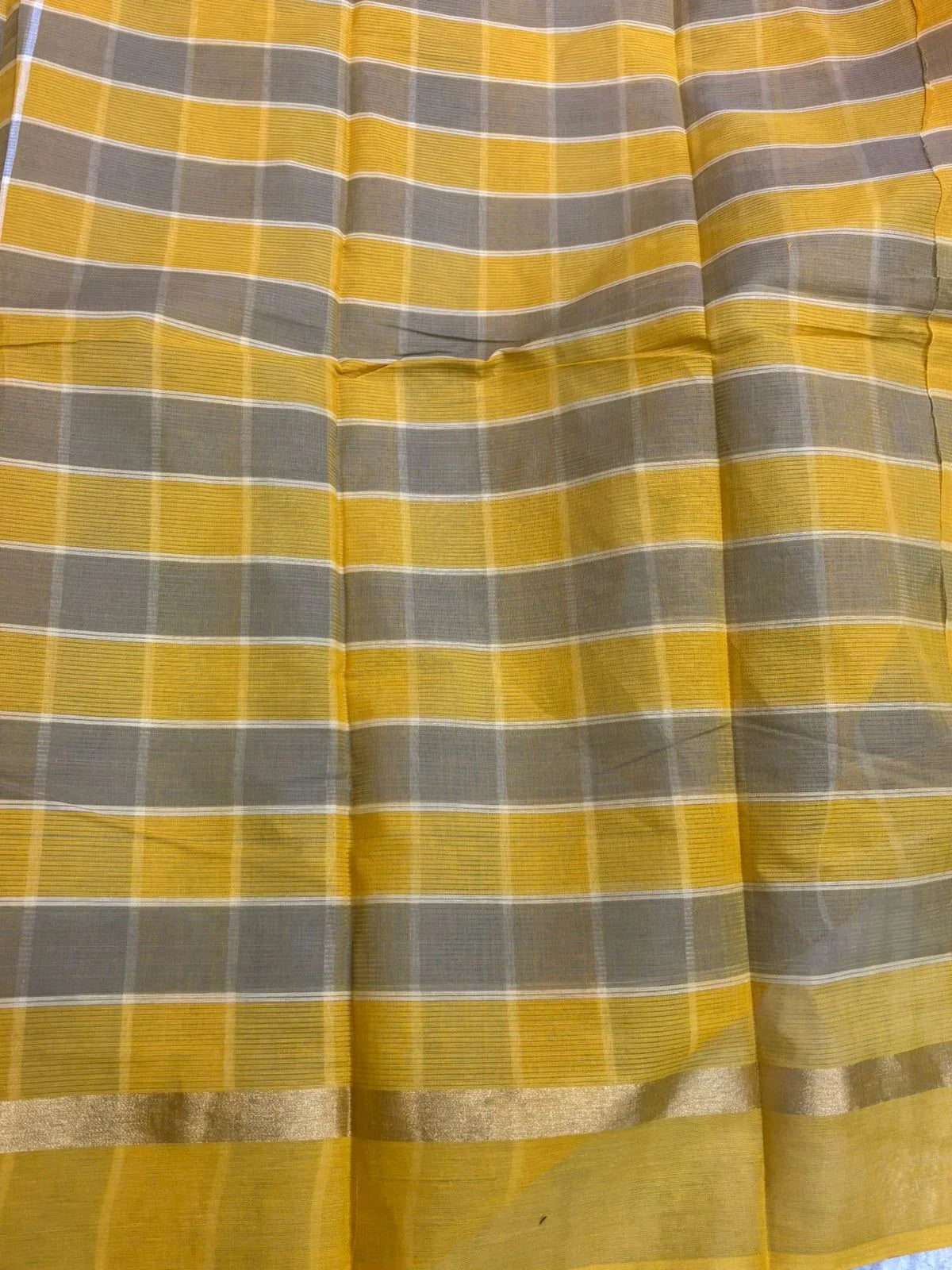 MANGALAGIRI COTTONS BODY YELLOW GRAY CHECKS DESIGNER BORDER ZARI PALLU AND BLOUSE RUNNING
