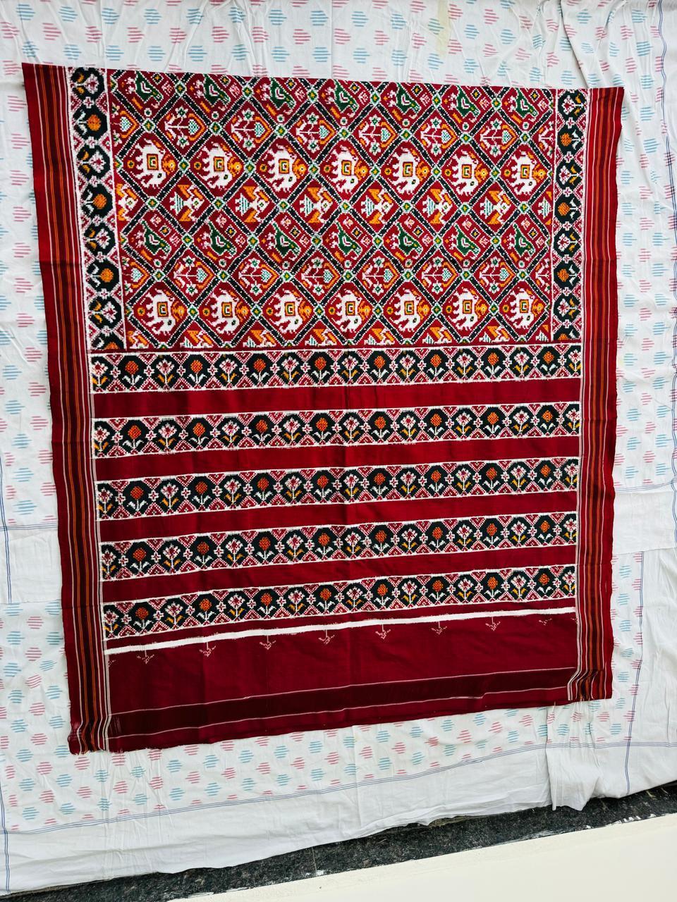 Authentic Maroon Double Ikkat Patola Silk Saree | Heritage Handloom Saree - pochampallysarees.com