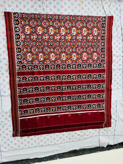 Authentic Maroon Double Ikkat Patola Silk Saree | Heritage Handloom Saree - pochampallysarees.com