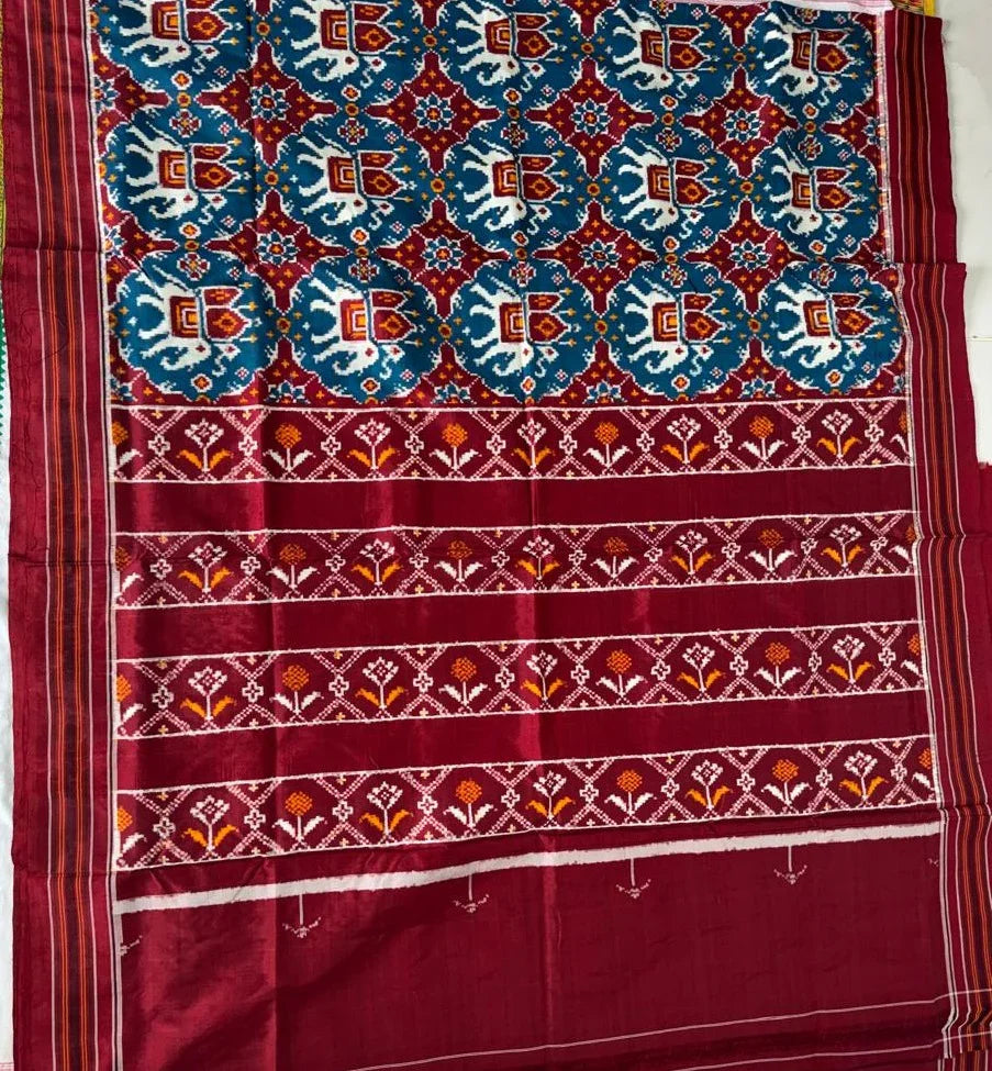 Authentic Patan Patola Silk Saree with Elephant Motifs - pochampallysarees.com